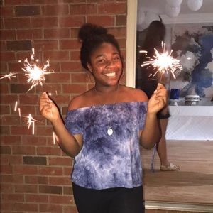 AMERICAN EAGLE off shoulder top